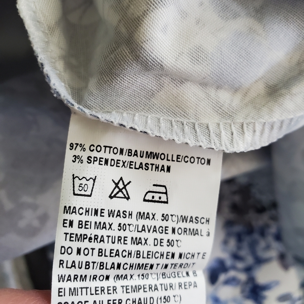 ACEVOG FIT AND FLARE SLEEVELESS DRESS - Picture 8 of 8